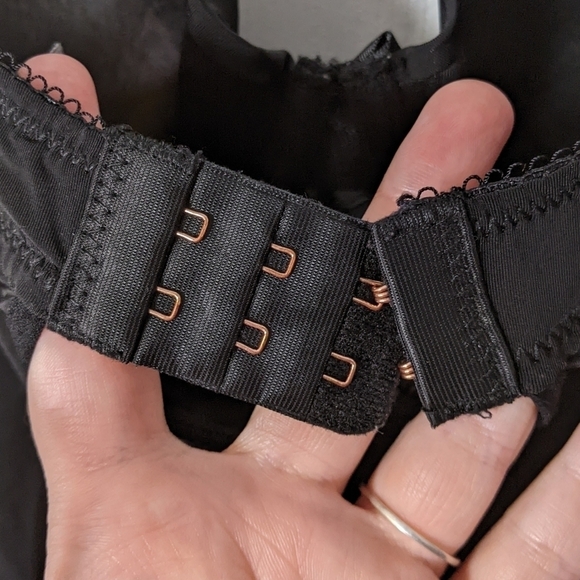 EUC Sophie b. Intimates Black Lacey Underwire Bow Detail‎ Chemise Size Small - Picture 8 of 9